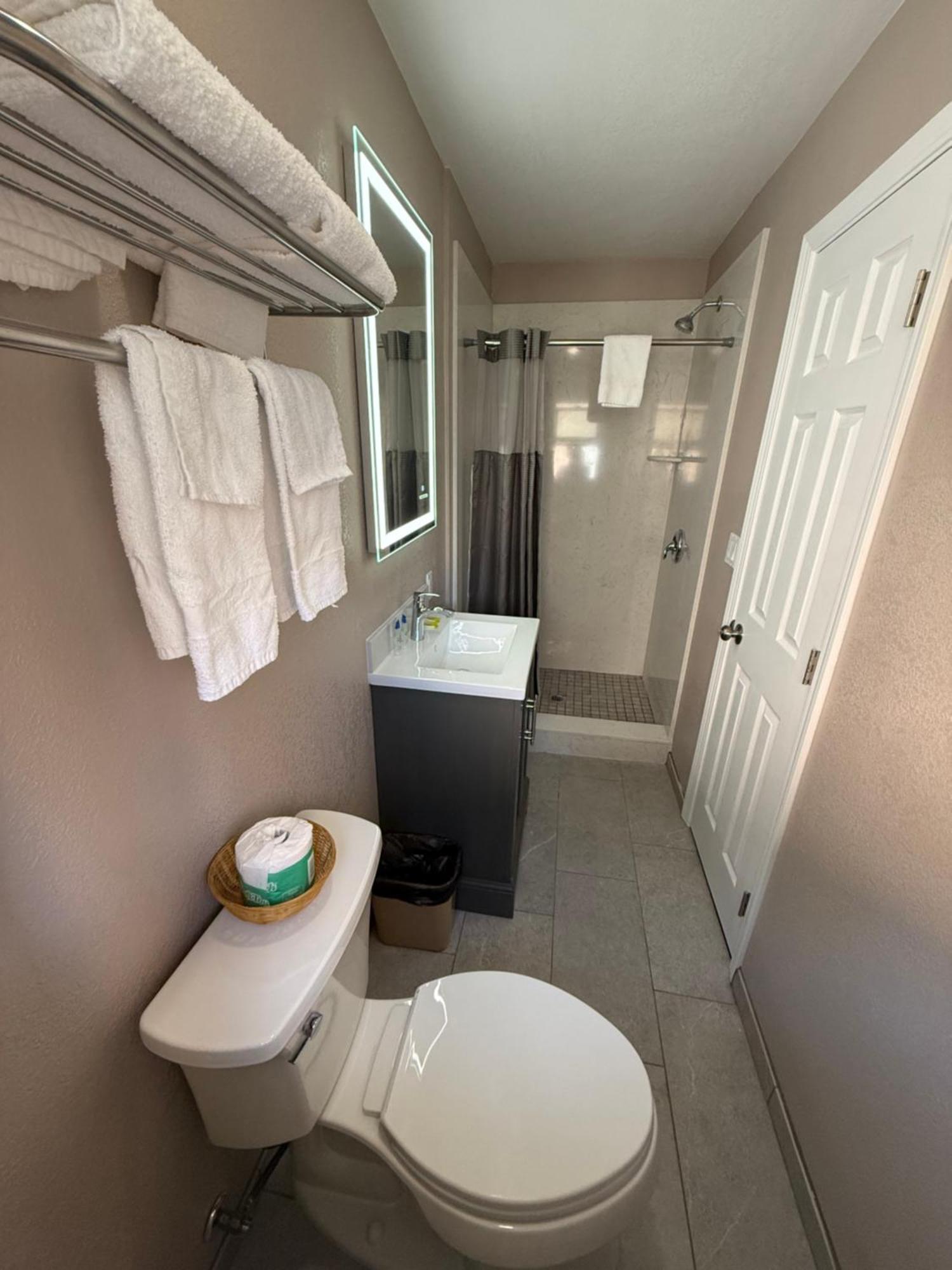 Pinewood Inn South Lake Tahoe Εξωτερικό φωτογραφία