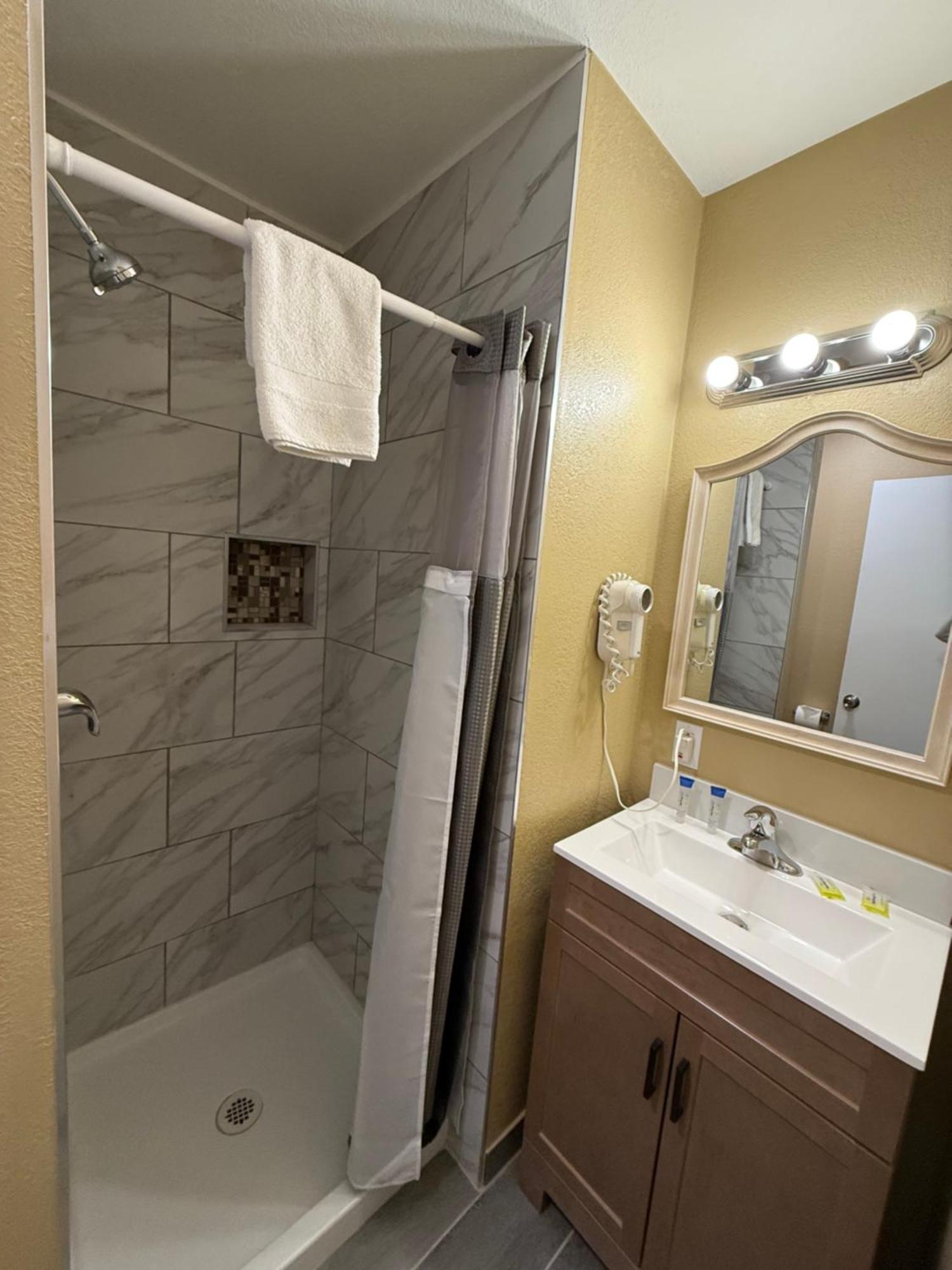 Pinewood Inn South Lake Tahoe Εξωτερικό φωτογραφία
